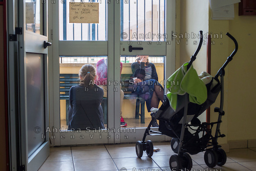 Donne e bambini in carcere