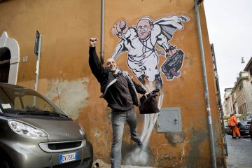 Roma: Supereroe Francesco