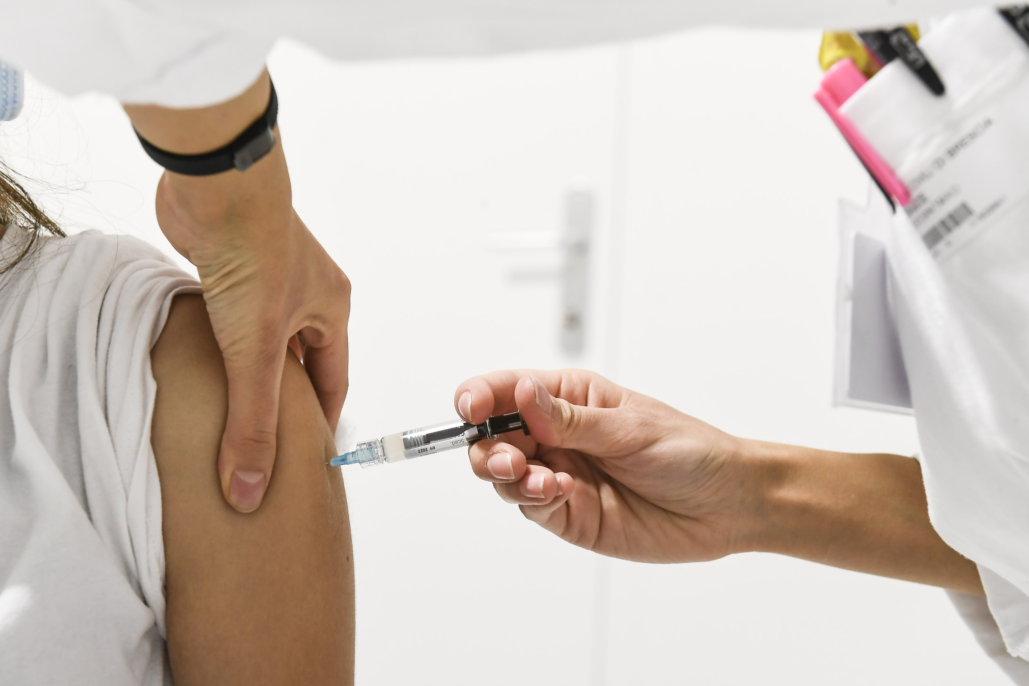 Emergenza Coronavirus centro vaccini e USCA