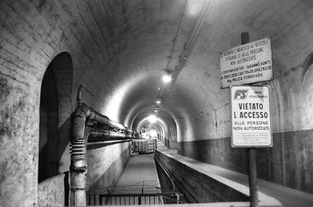 Milano, l’amianto sotto la Stazione Centrale